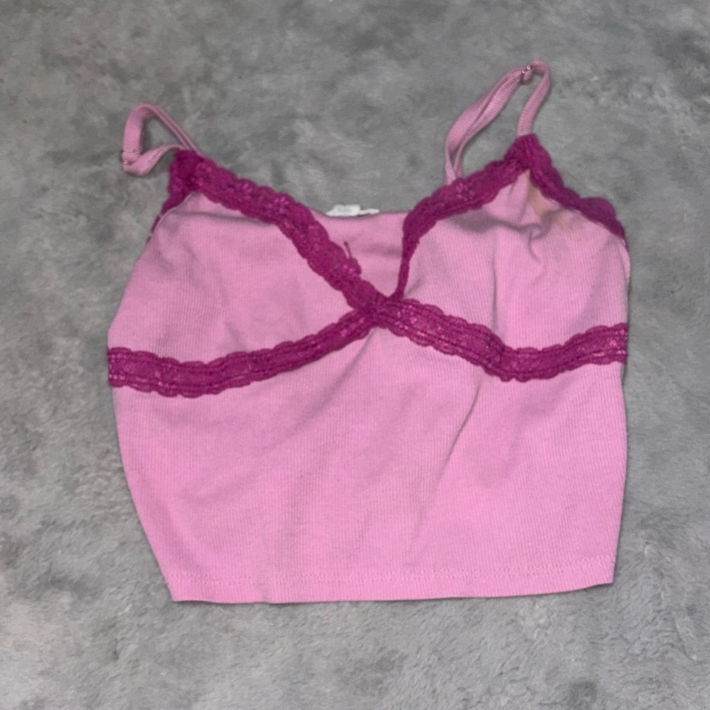 Pink tank top
